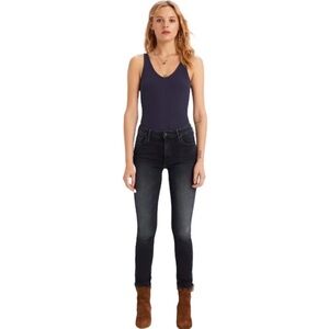 MOTHER The High Waisted Looker Ankle Fray Size in Last Call Size 27